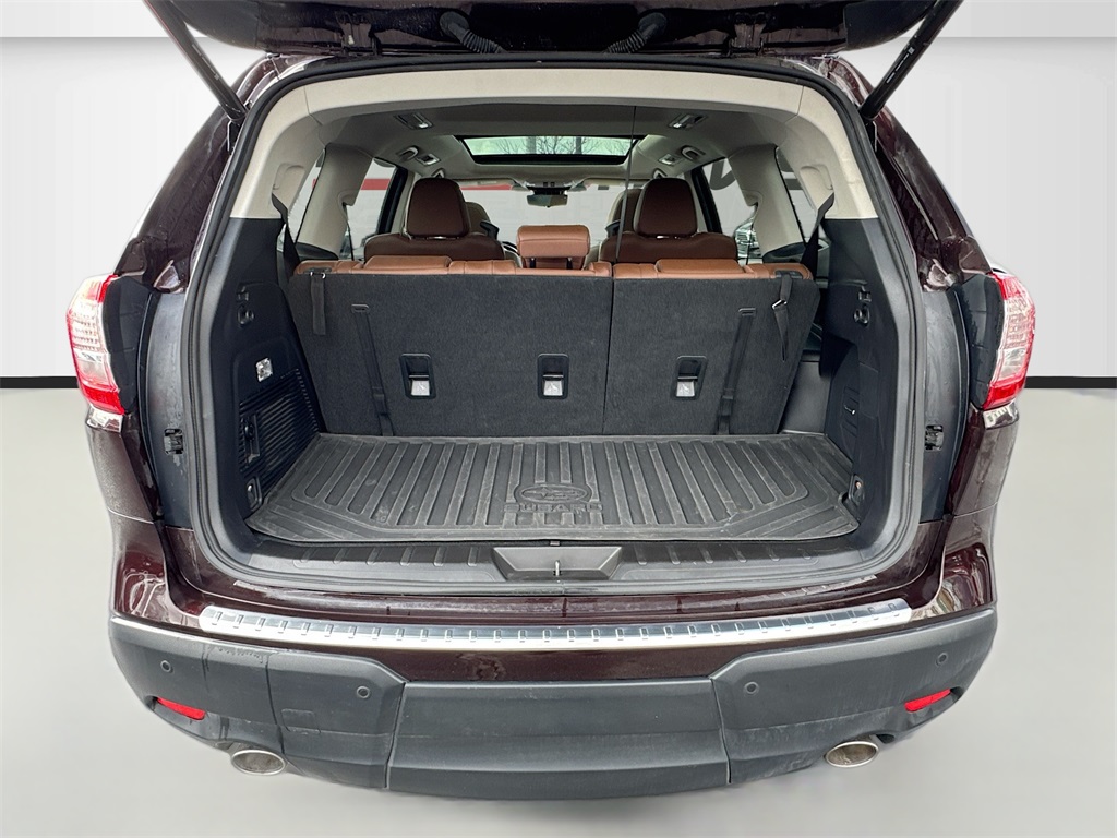 2024 Subaru Ascent Touring photo 27
