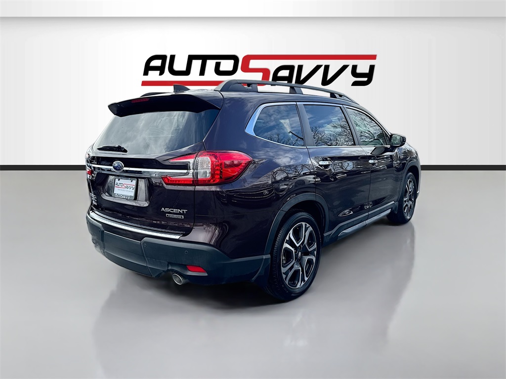 2024 Subaru Ascent Touring photo 6