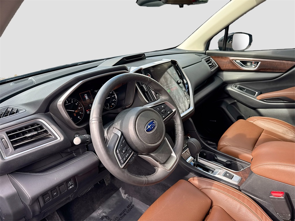 2024 Subaru Ascent Touring photo 8