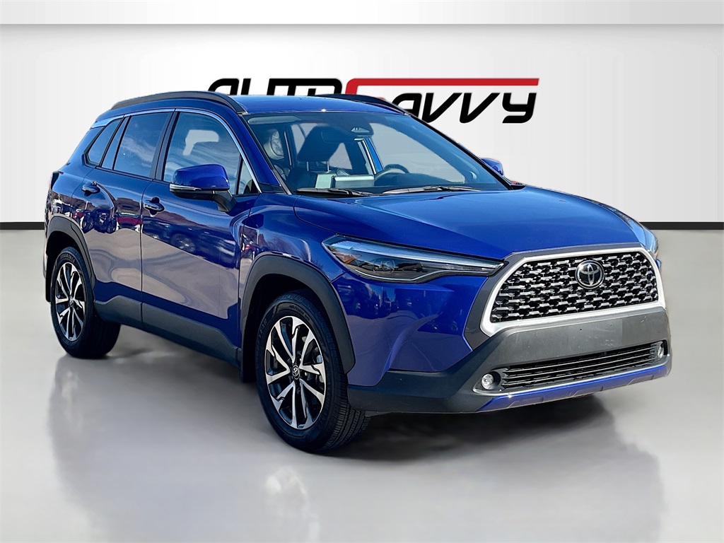2024 Toyota Corolla Cross XLE