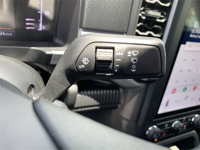 2025 Oxford White Ford Ranger XL RWD Truck