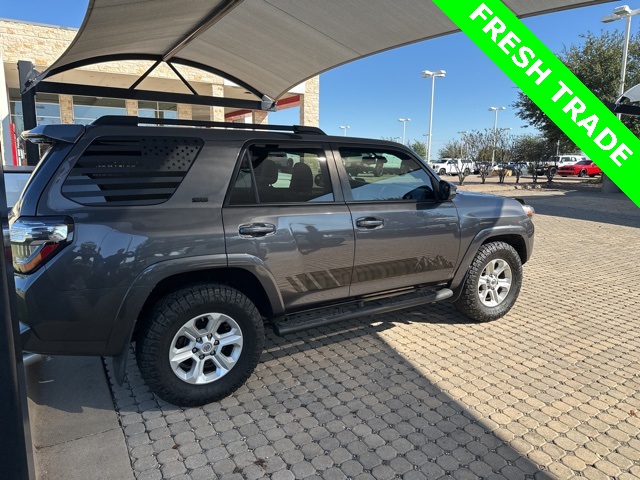 2015 Toyota 4Runner SR5 Premium's photo