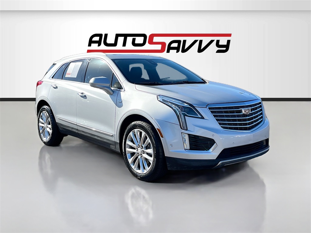 2017 Cadillac XT5 Platinum's photo