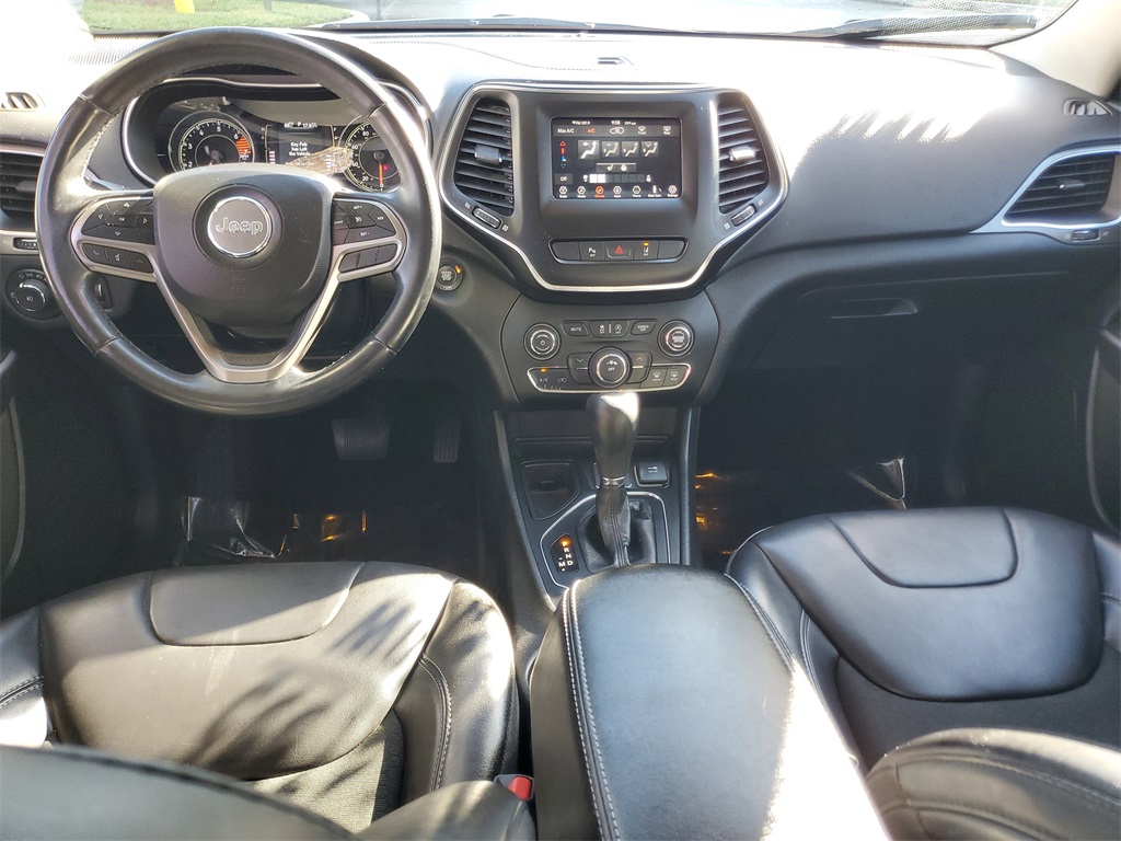 used 2021 Jeep Cherokee car, priced at $15,685