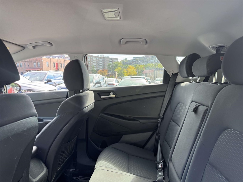2019 Hyundai Tucson SE photo 11