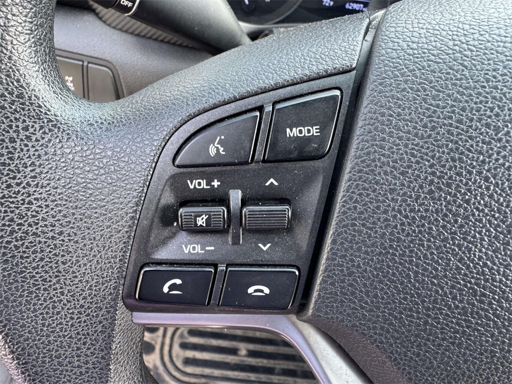 2019 Hyundai Tucson SE photo 17