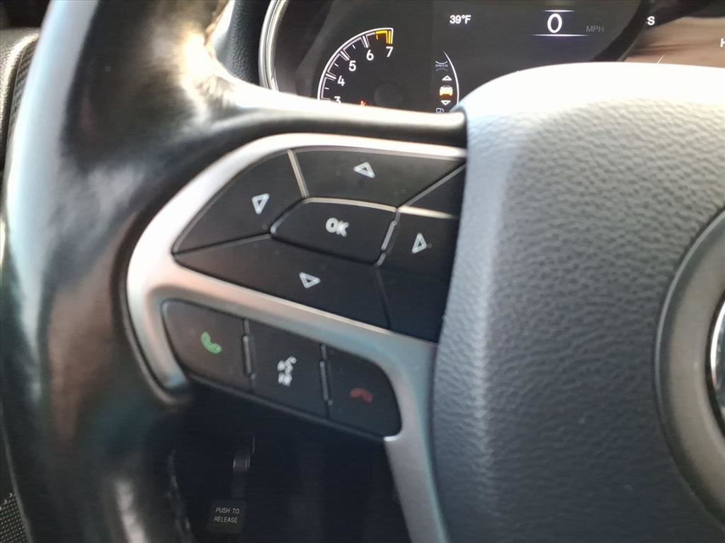 used 2021 Jeep Grand Cherokee car, priced at $22,900