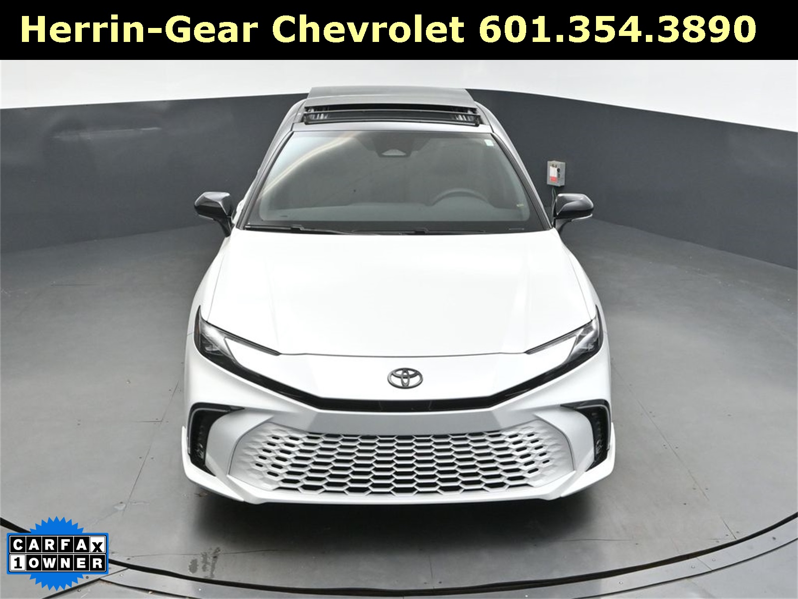 2025 Pear Toyota Camry XSE FWD Sedan