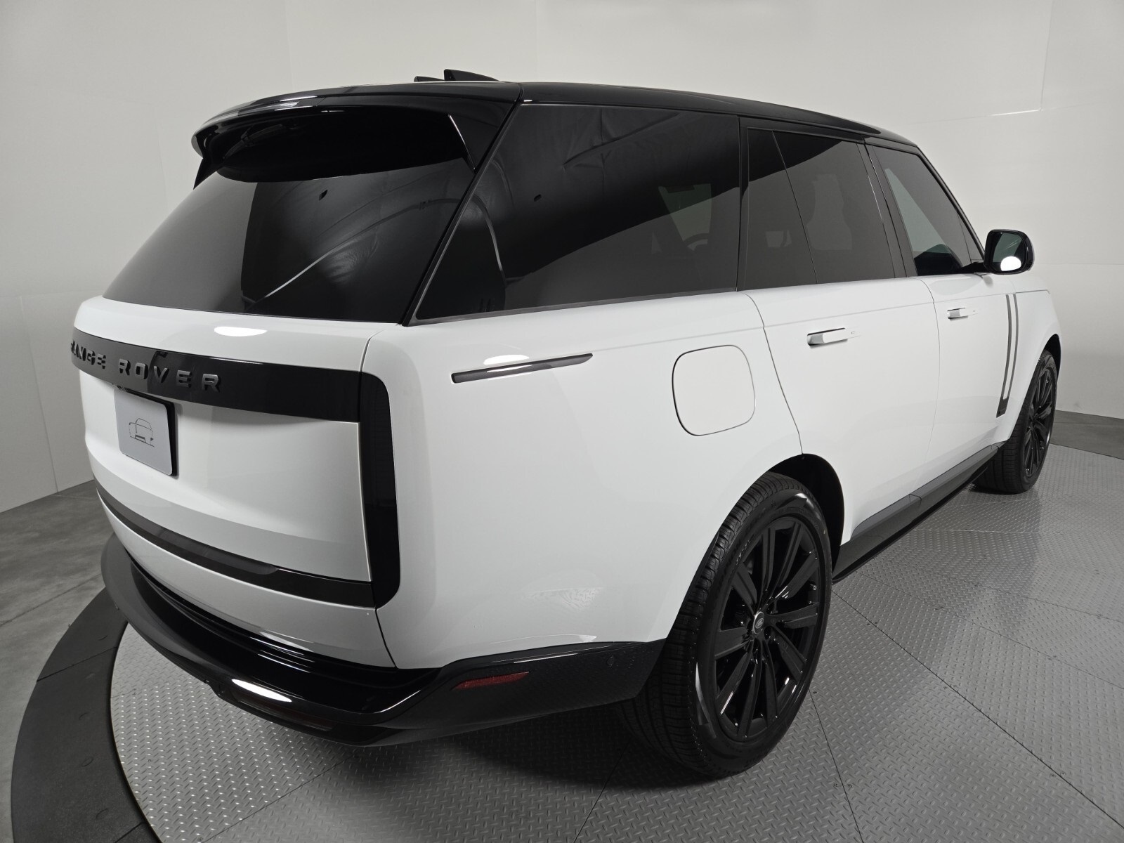 2025 Land Rover Range Rover Autobiography photo 2