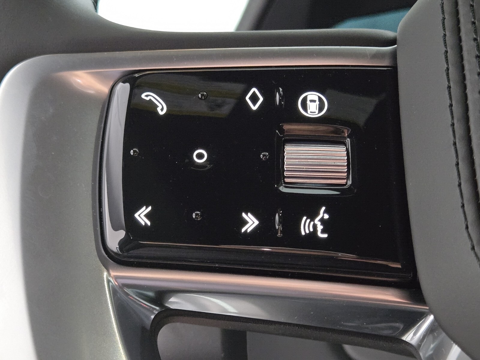 2025 Land Rover Range Rover Autobiography photo 22