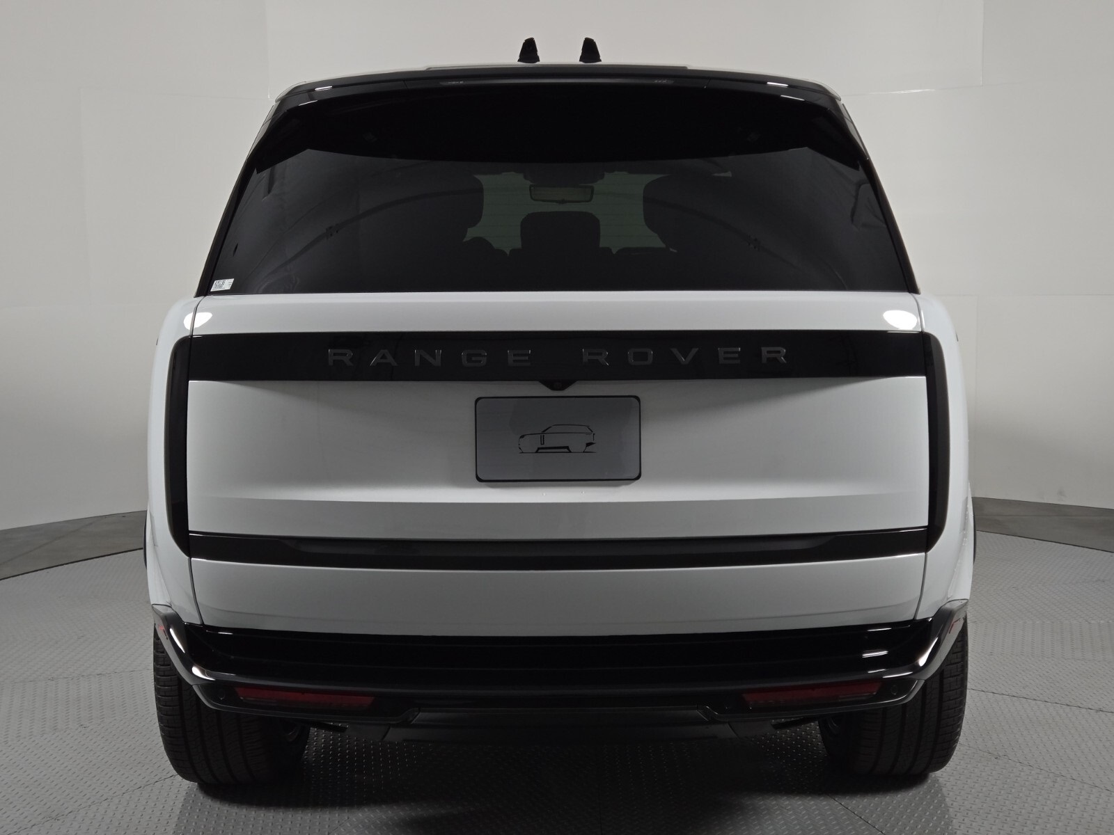 2025 Land Rover Range Rover Autobiography photo 6