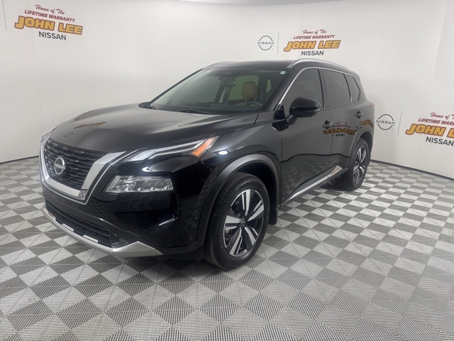 2023 Super Black Nissan Rogue Platinum SUV