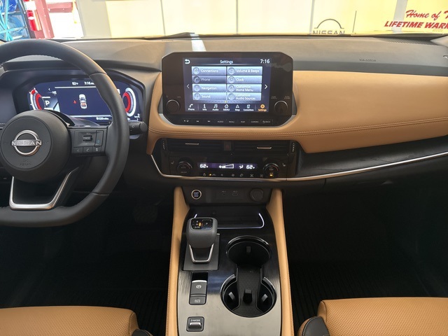 2023 Super Black Nissan Rogue Platinum FWD SUV