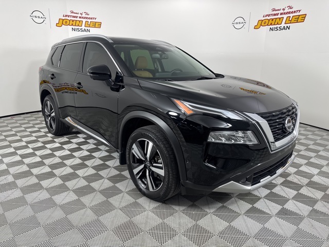 2023 Super Black Nissan Rogue Platinum FWD SUV