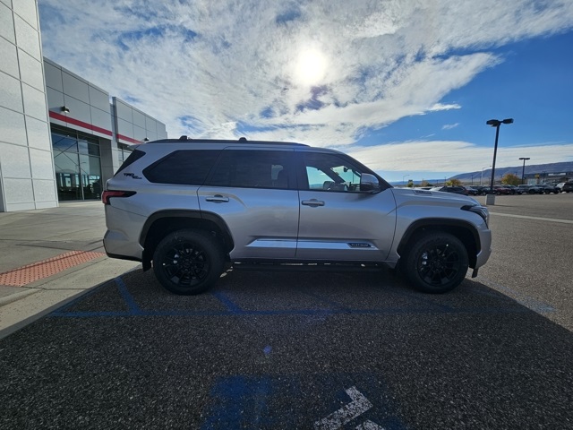 2026 Toyota Sequoia Platinum photo 2