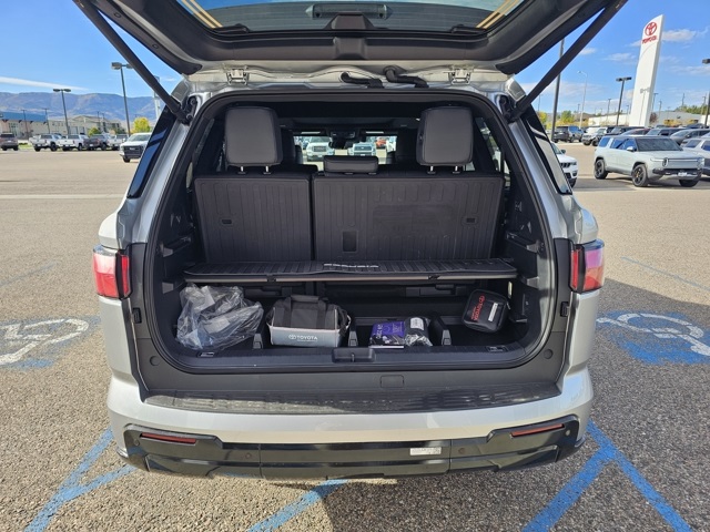 2026 Toyota Sequoia Platinum photo 5