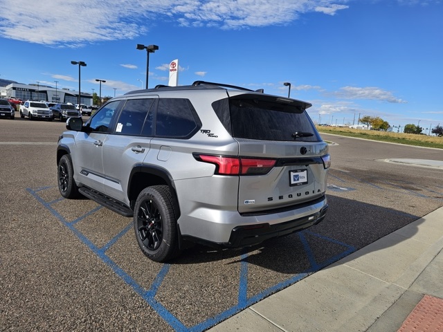 2026 Toyota Sequoia Platinum photo 7