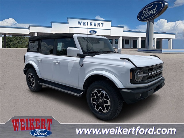 2025 Oxford White Ford Bronco Outer Banks SUV