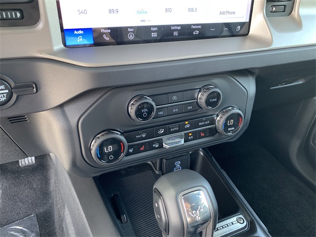 2025 Oxford White Ford Bronco Outer Banks 4X4 SUV