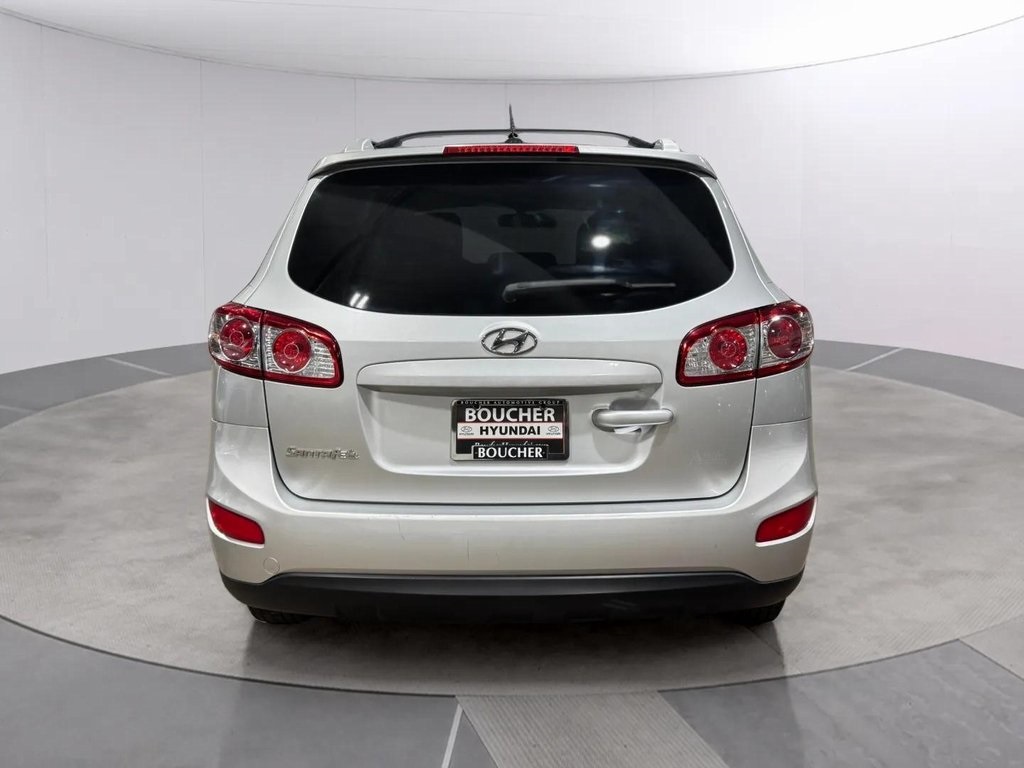 2012 Hyundai Santa Fe SE photo 4