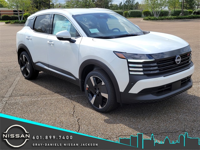 2025 Nissan Kicks SR AWD's photo