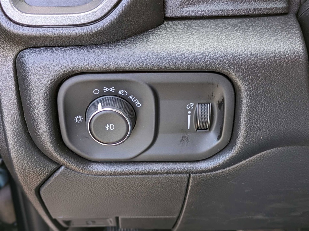 2024 Ram 3500 Tradesman photo 22