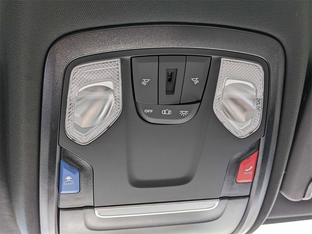 2024 Ram 3500 Tradesman photo 23