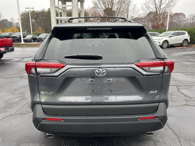 2025 Toyota RAV4 XLE Premium photo 2