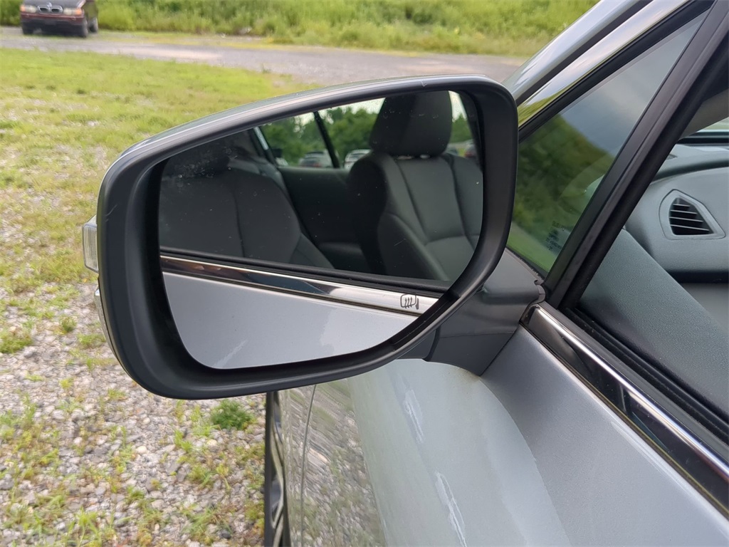 2022 Subaru Legacy Limited photo 11
