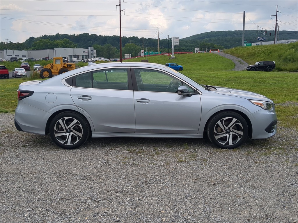 2022 Subaru Legacy Limited photo 2