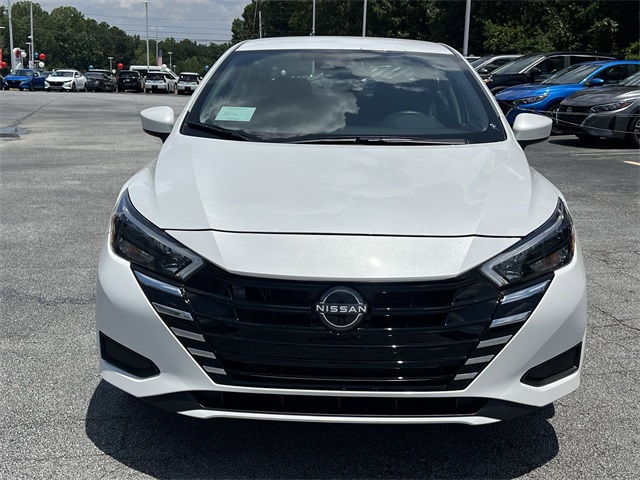 2025 Aspen White Tricoat Nissan Versa 1.6 SV FWD Sedan