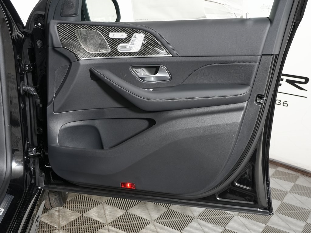 new 2026 Mercedes-Benz GLE car, priced at $98,770