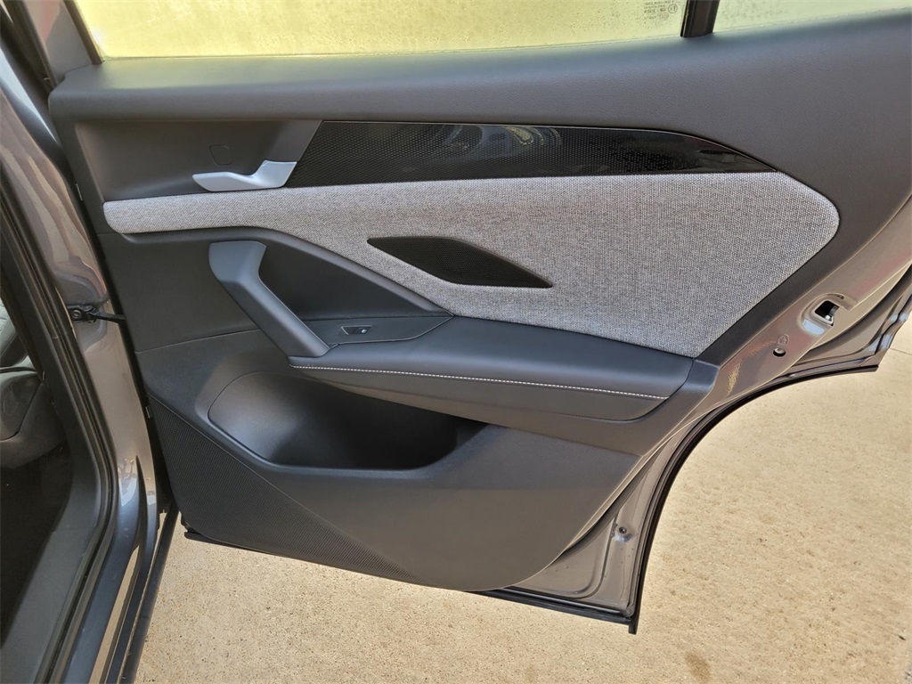 used 2025 Volkswagen Tiguan car, priced at $26,500