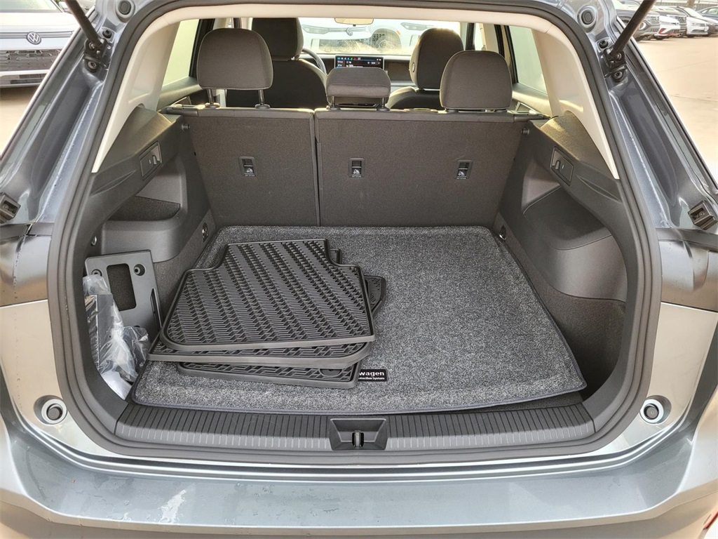 used 2025 Volkswagen Tiguan car, priced at $26,500