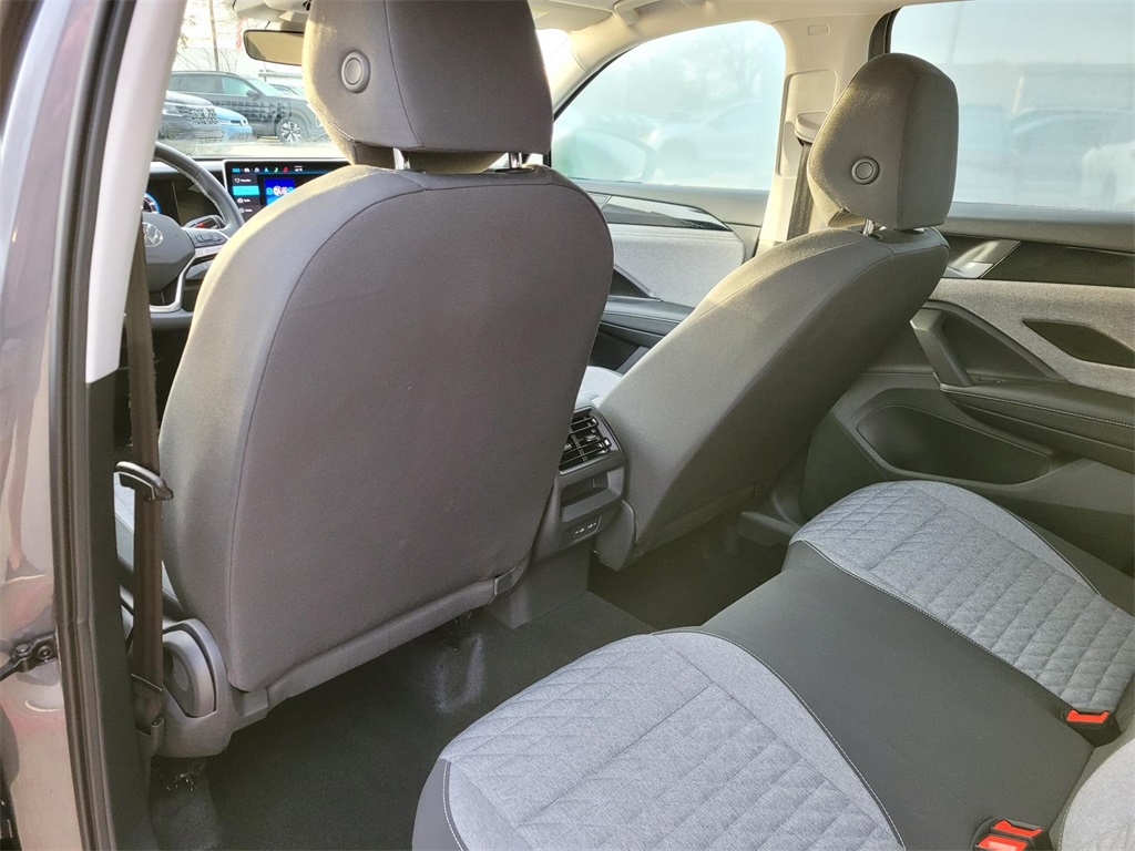 used 2025 Volkswagen Tiguan car, priced at $26,500