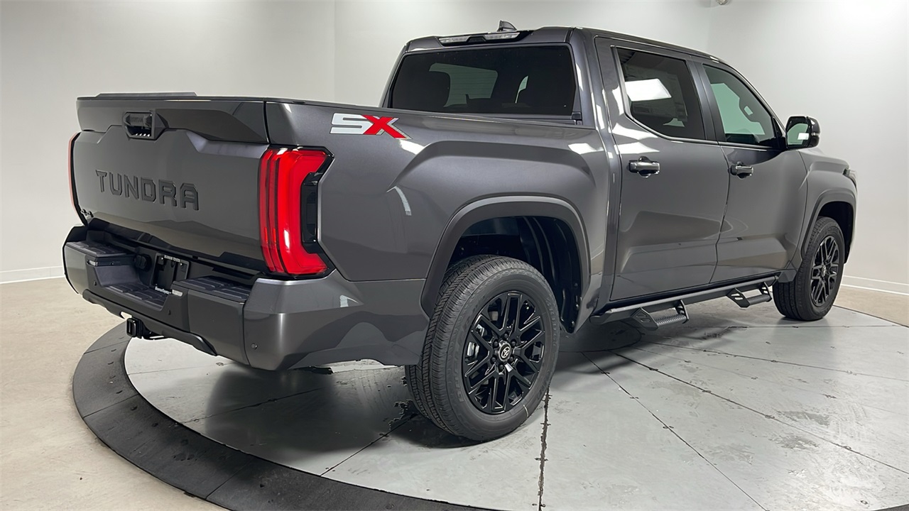 2026 Toyota Tundra SR5 CrewMax photo 5