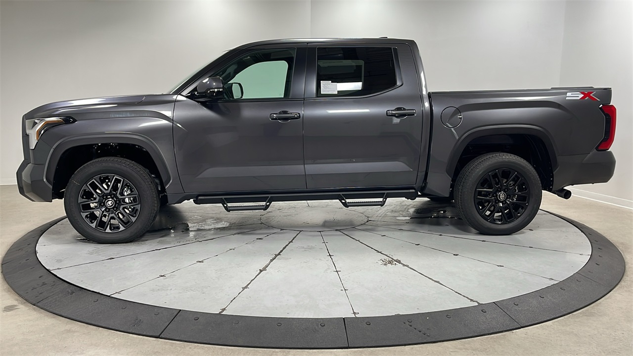 2026 Toyota Tundra SR5 CrewMax photo 8