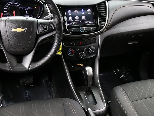 2020 Chevrolet Trax LT photo 14