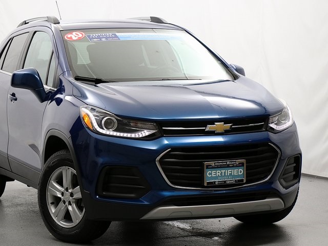 2020 Chevrolet Trax LT photo 2