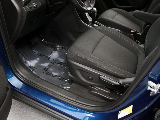 2020 Chevrolet Trax LT photo 22