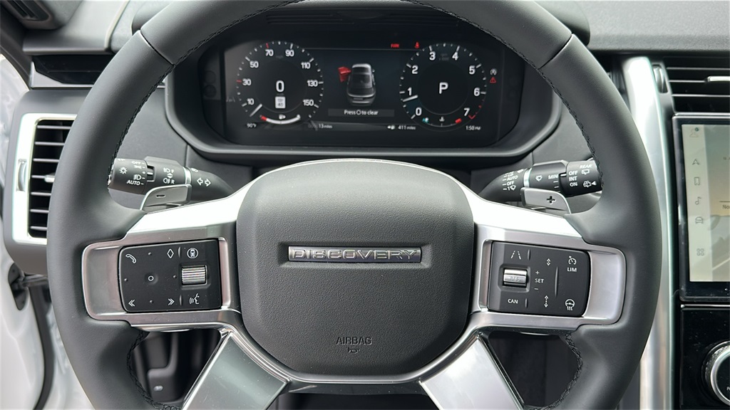 new 2025 Land Rover Discovery car, priced at $65,985