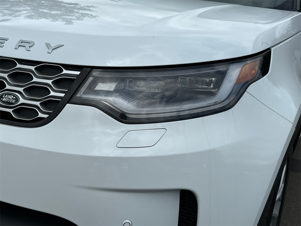 new 2025 Land Rover Discovery car, priced at $65,985
