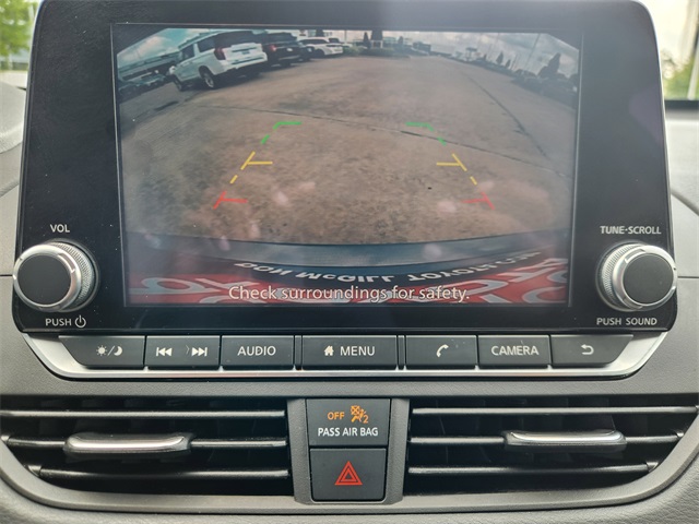 2022 Nissan Altima 2.5 SV photo 12
