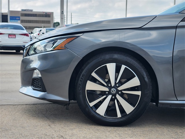 2022 Nissan Altima 2.5 SV photo 4