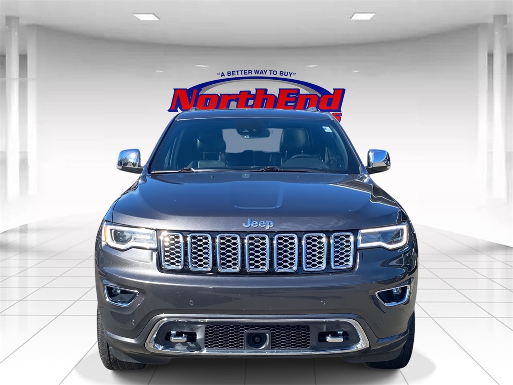 2019 Granite Crystal Metallic Clearcoat Jeep Grand Cherokee Overland 4X4 SUV