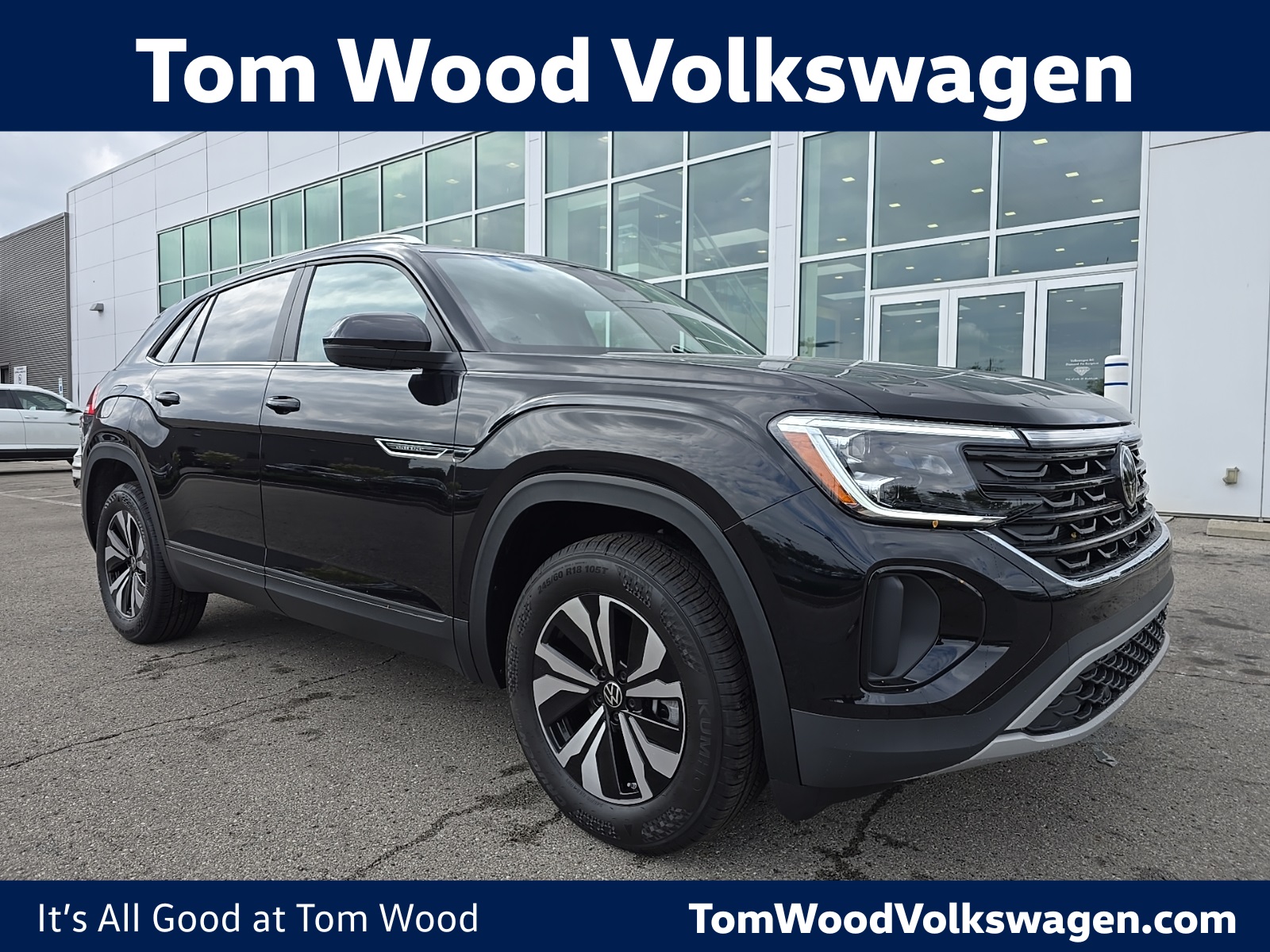 new 2026 Volkswagen Atlas Cross Sport car, priced at $38,723