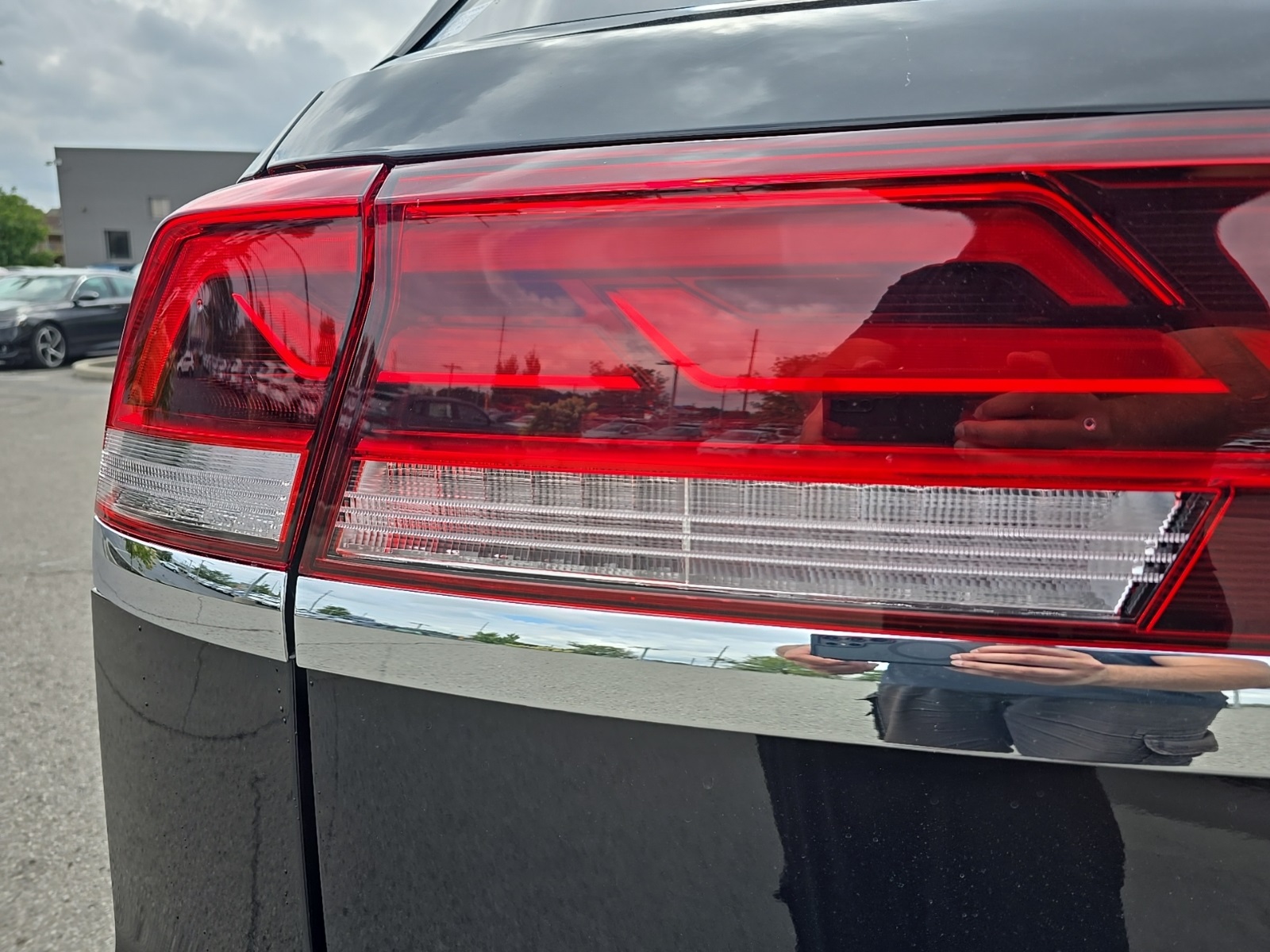 new 2026 Volkswagen Atlas Cross Sport car, priced at $38,723