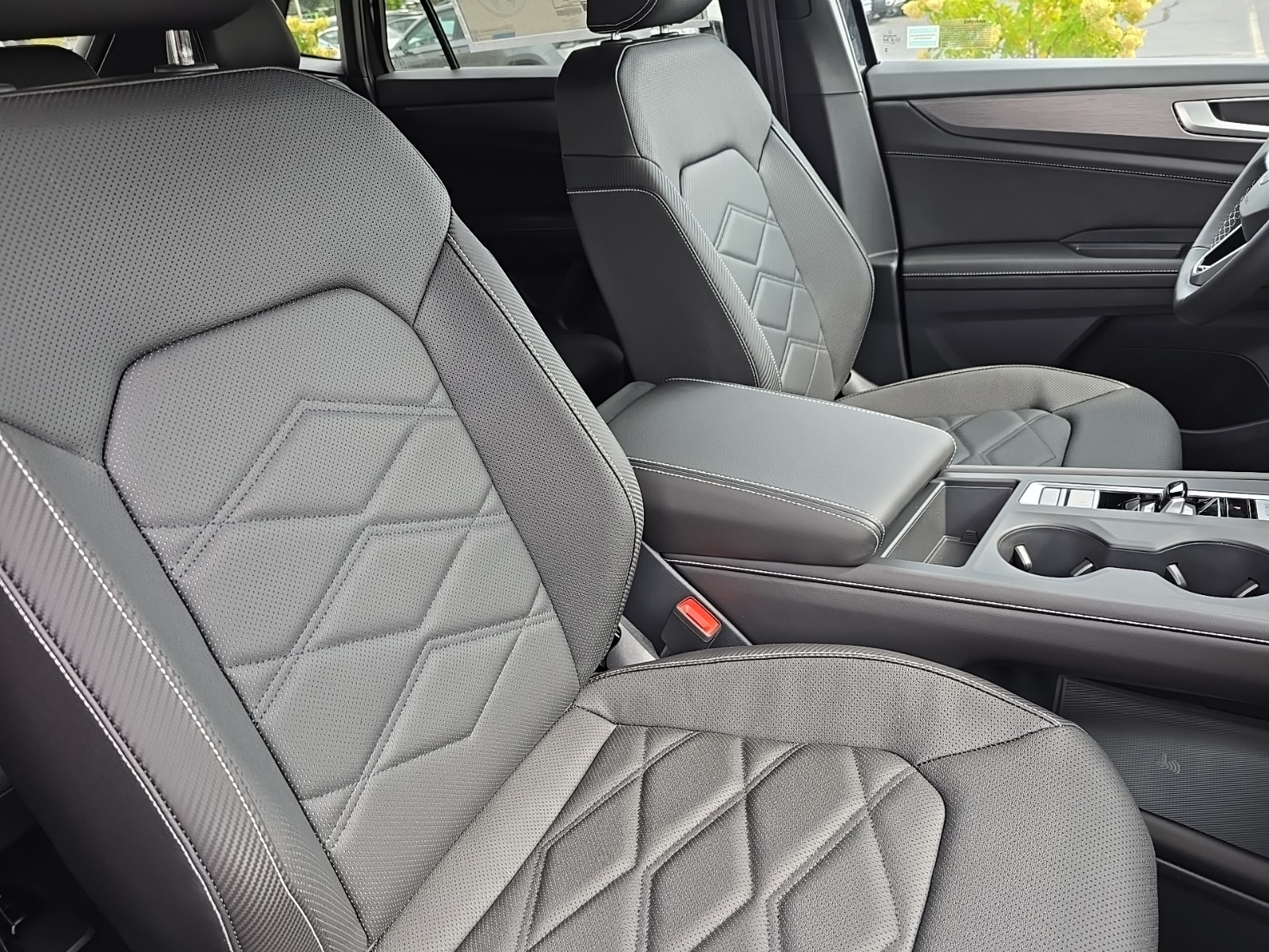 new 2026 Volkswagen Atlas Cross Sport car, priced at $38,723