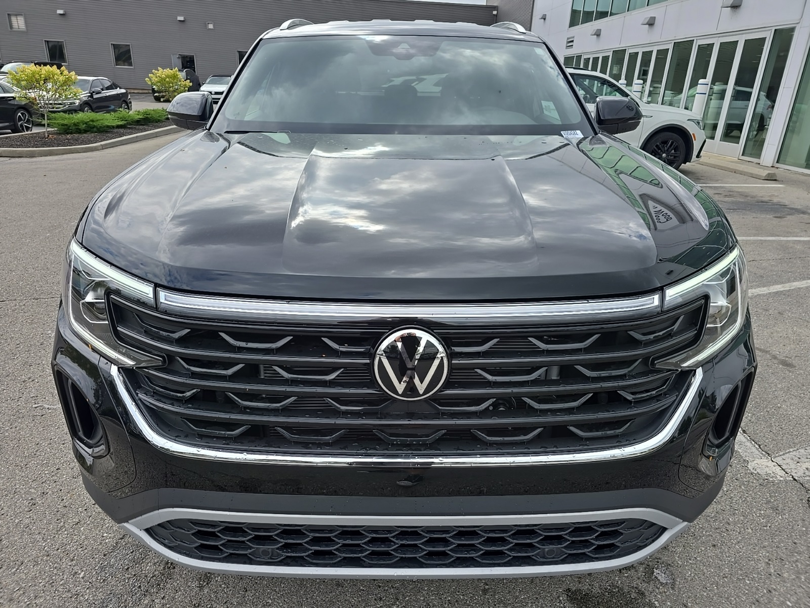 new 2026 Volkswagen Atlas Cross Sport car, priced at $38,723