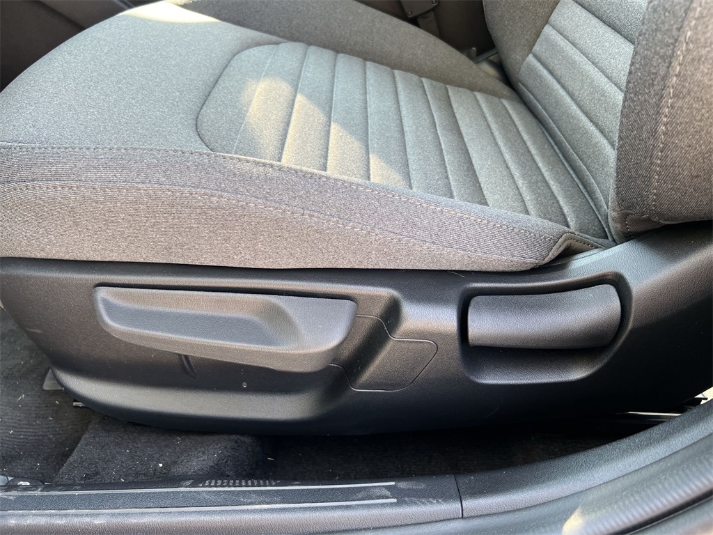 2025 Kia K4 EX photo 12